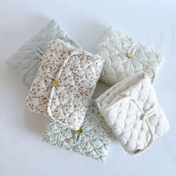 Cam Cam Copenhagen Ashley Verschoningsmatje - Latte Cam Cam Copenhagen Ashley Verschoningsmatje - Latte -Babyseries Winkel Cam Cam Copenhagen Classic Stripes Verschoningsmatje Blue 1 62be