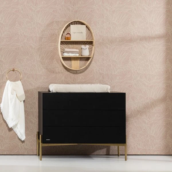 Kidsmill Boutique Commode Zwart / Bras Kidsmill Boutique Commode Zwart / Bras -Babyseries Winkel boutique sfeer 2 b2ef
