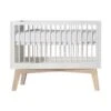 Kidsmill Sixties Babybed Wit Mat / Naturel 70 X 140 Cm -Babyseries Winkel sixties ledikant wit blank eiken 70 x 140 cm dc6a