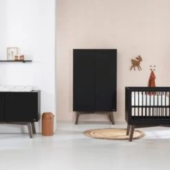 Kidsmill Sixties Babybed Zwart Mat / Walnoot 60 X 120 Cm -Babyseries Winkel sixties zwart donker noten sfeer zonder bladvergroter 1 cc5b